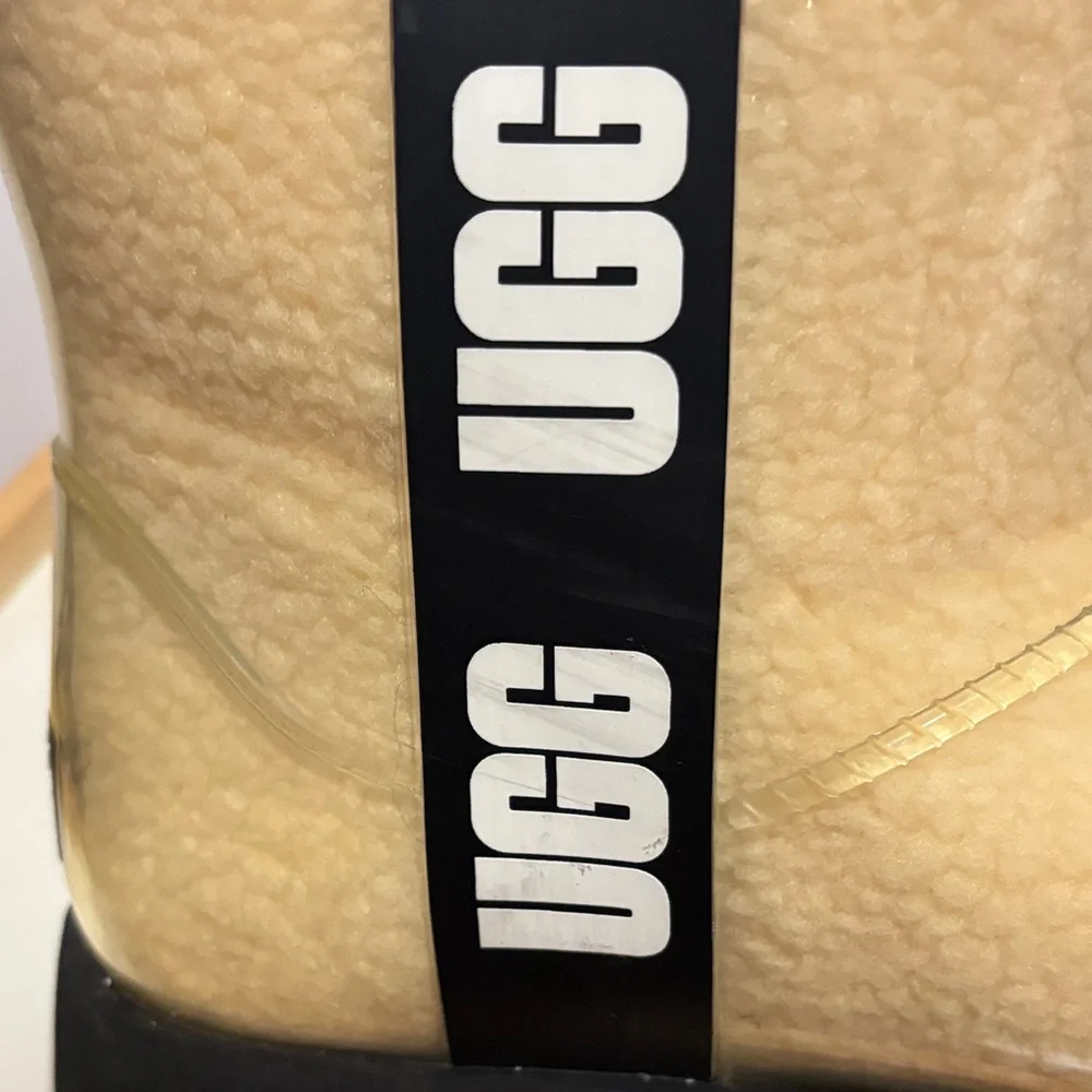 UGG Classic Clear PVC Shearling Short Waterproof Boots with Pale Yellow Lining - Picture 16 of 16